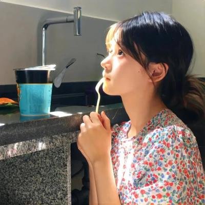 来自另一个星球的女孩