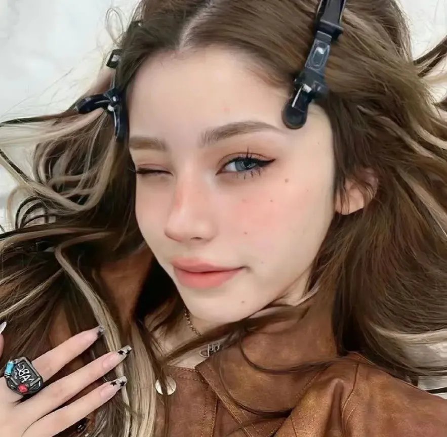 双面玛莎