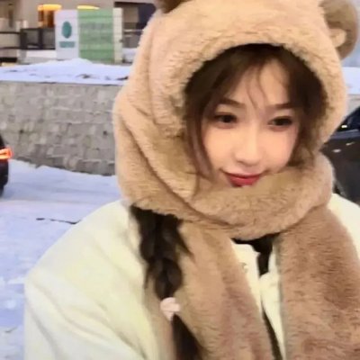敦君与女朋友